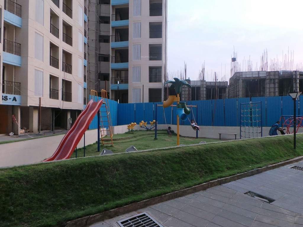  global arena phase ii Children's play area