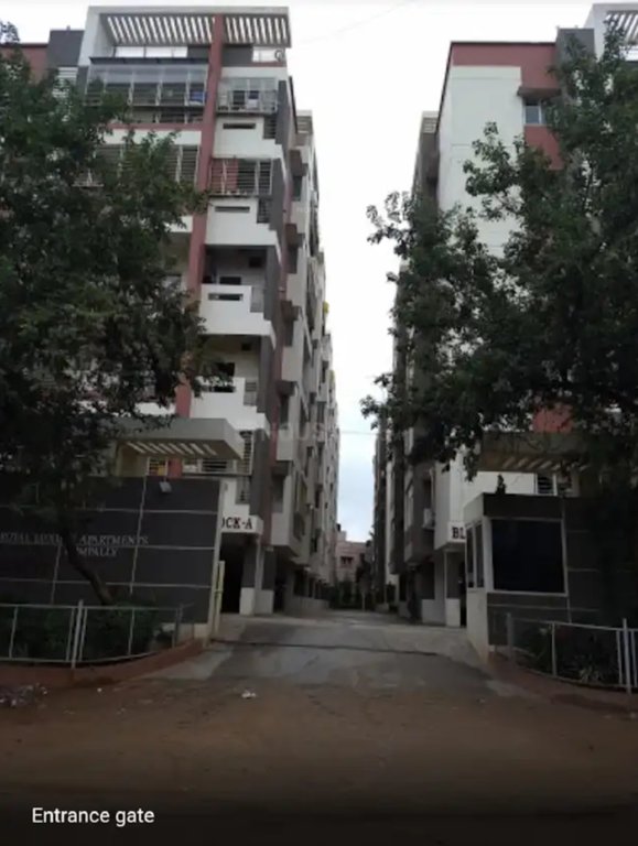  empire Entrance Lobby