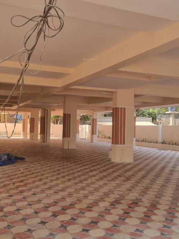  amodha Closed Car Parking