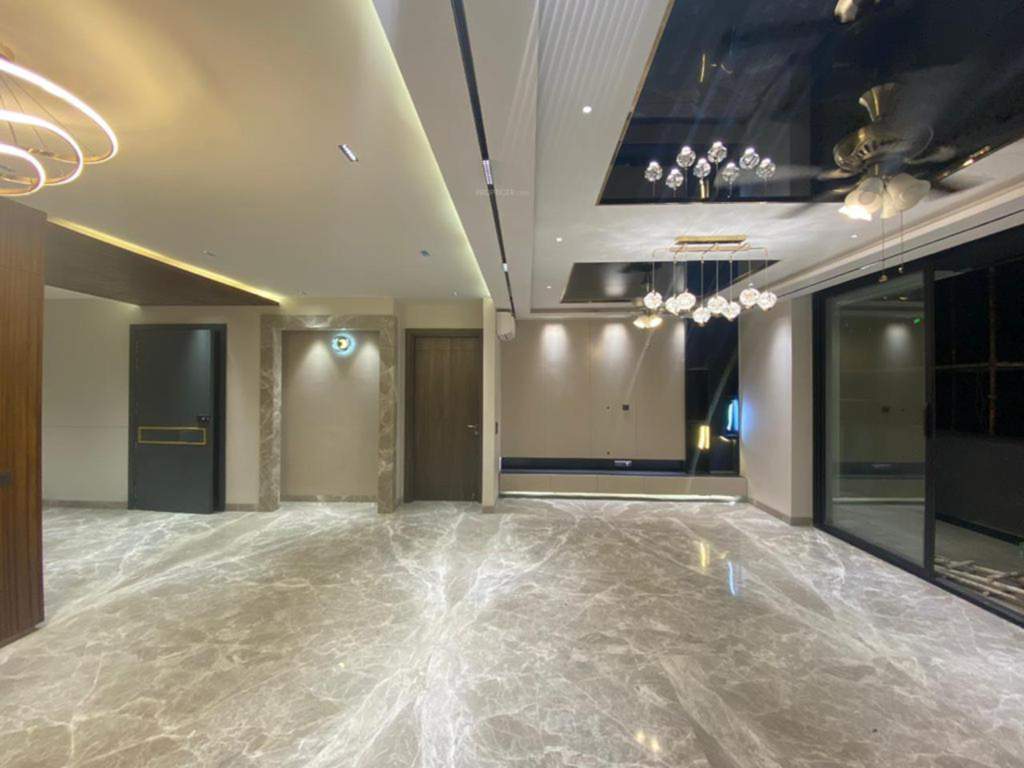  avenue luxury floor 1 Living Area