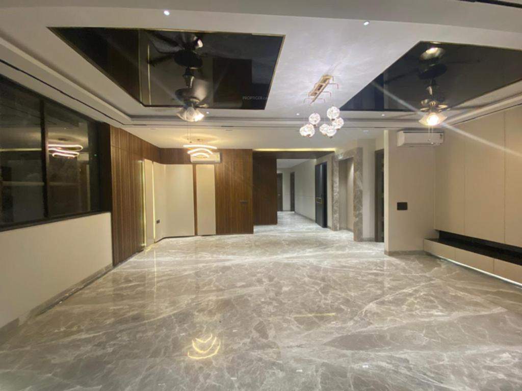  avenue luxury floor 1 Living Area
