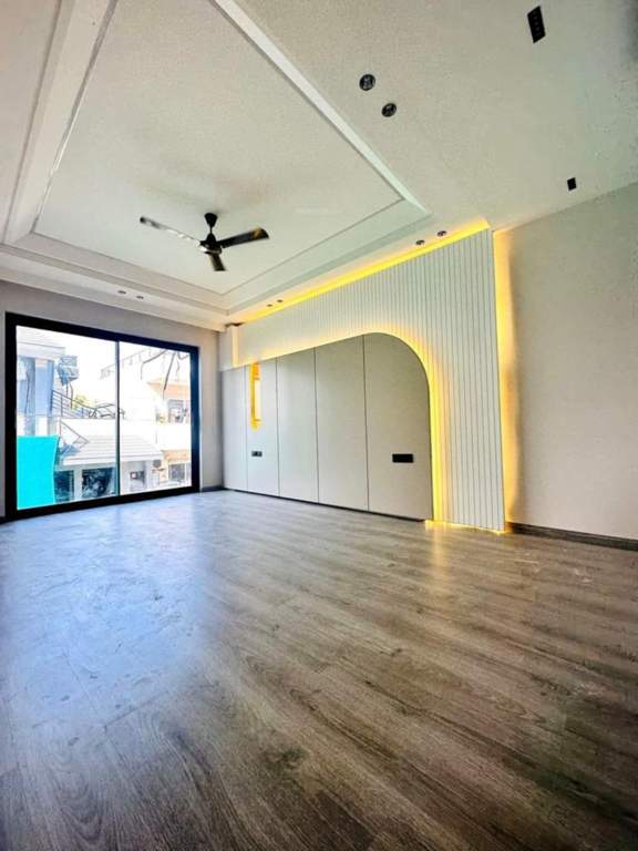  avenue luxury floor 1 Living Area