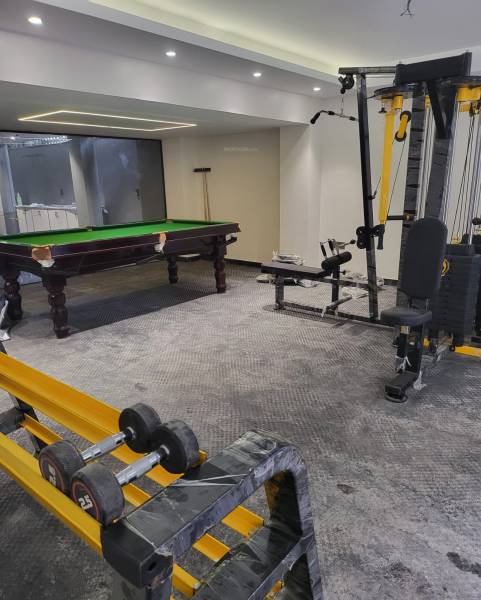  luxury-builder-floors-22 Indoor Games