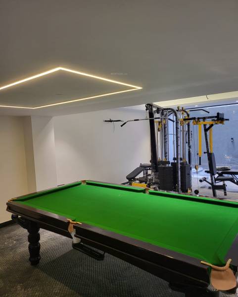  luxury-builder-floors-22 Indoor Games