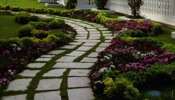  r-47-highgardens Others