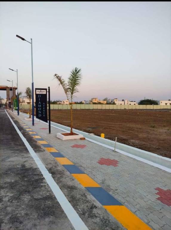 avenue phase iii Plot