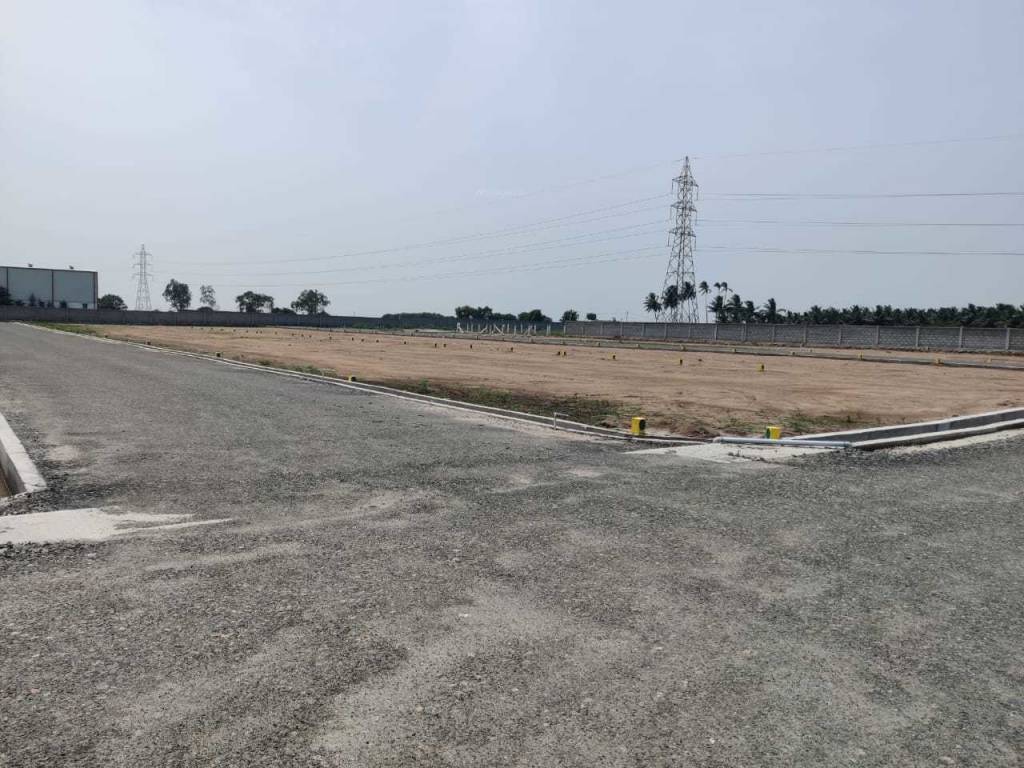 avenue phase iii Plot