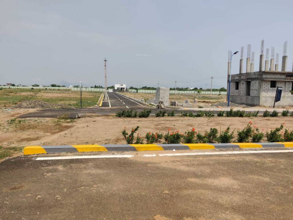 avenue phase iii Plot