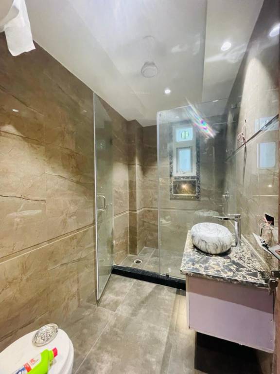  luxury builder floor luv kush 275 Bathroom