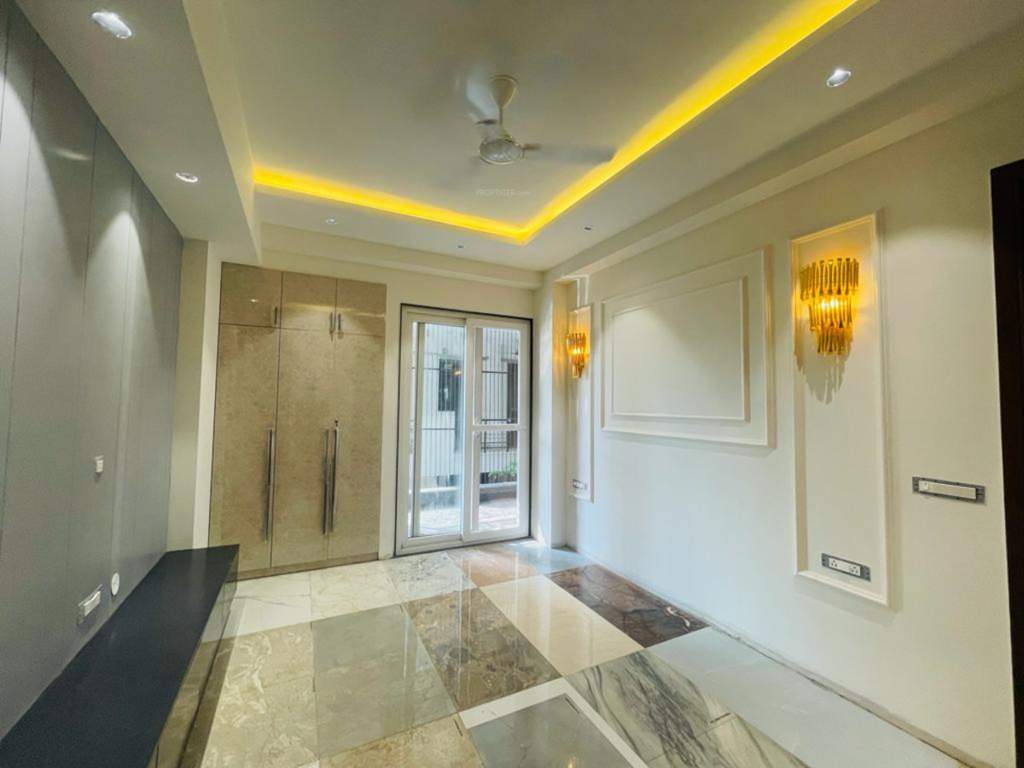  luxury builder floor luv kush 275 Bedroom