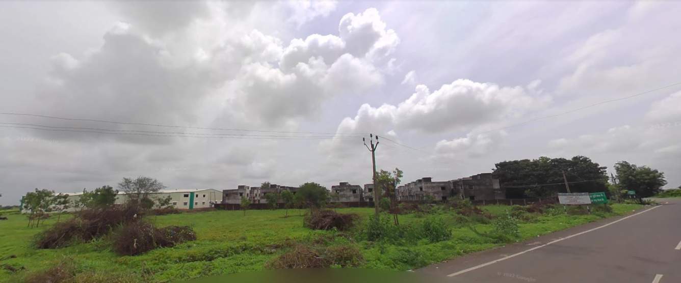 pearl city 3 Plot