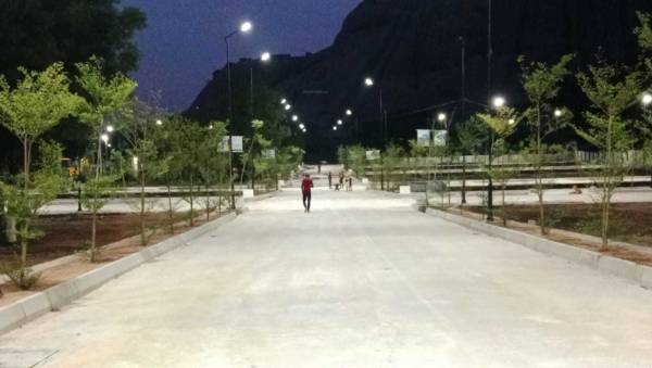  jewel Internal Roads & Footpaths