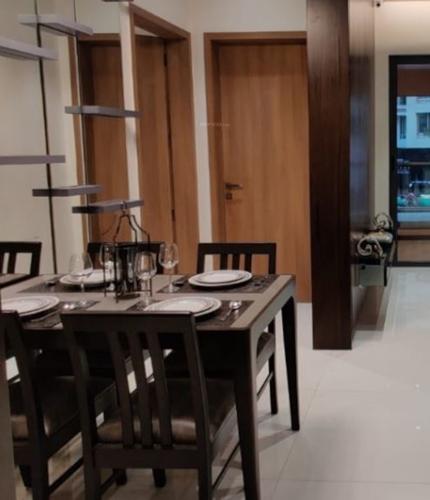  signature-towers-b3 Dining Area