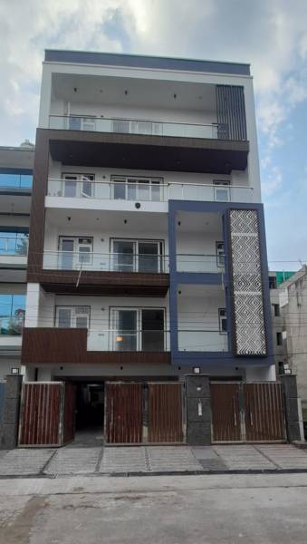 Elevation luxury-builder-floor-tgs-realtors-2300 Elevation