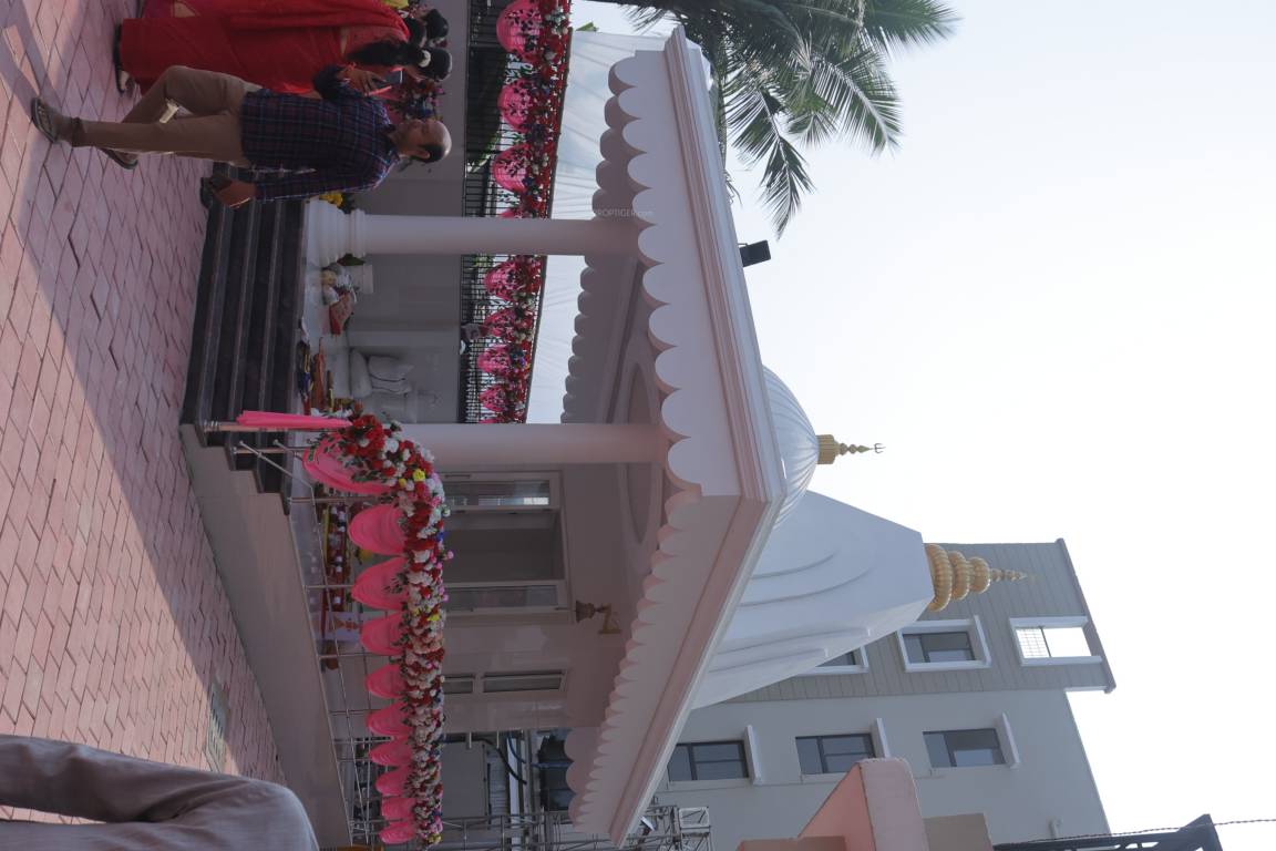  meena aurum phase 3 Temple