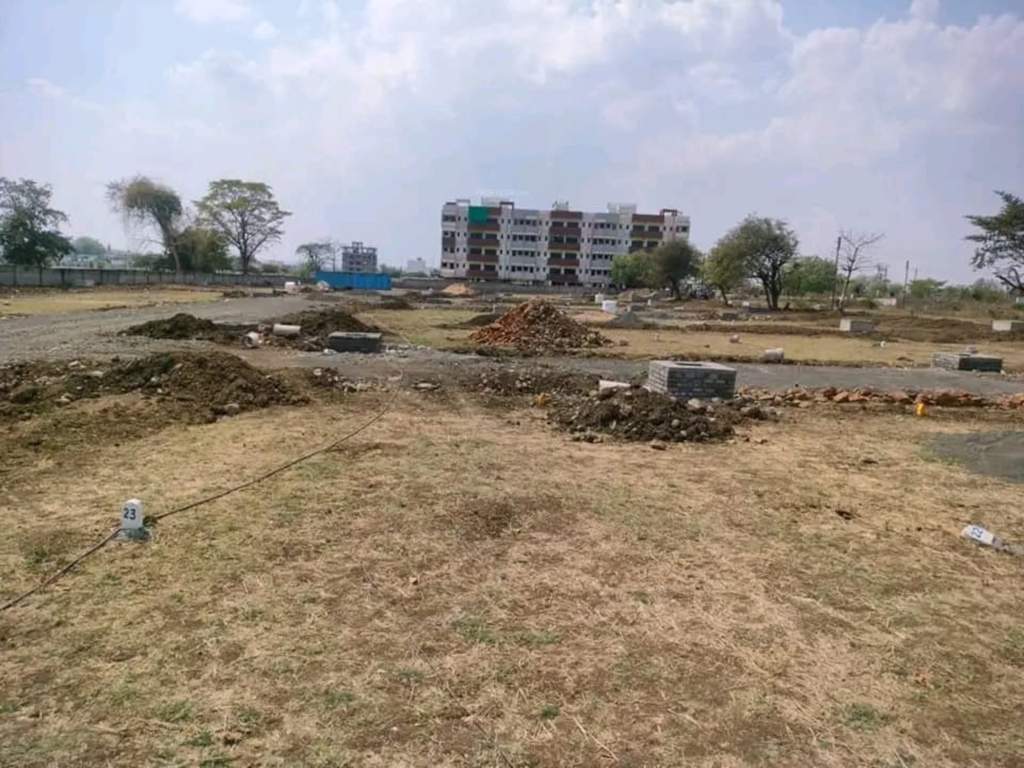 gokul empire Plot