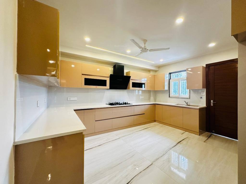  avenue luxury floor 2 Kitchen