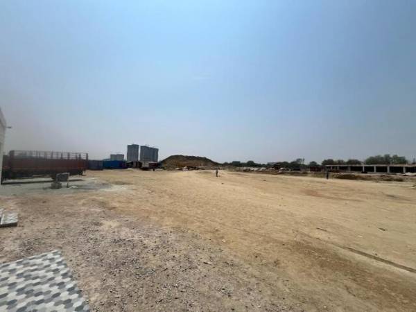 constructionStatus of Elegant Nivasa