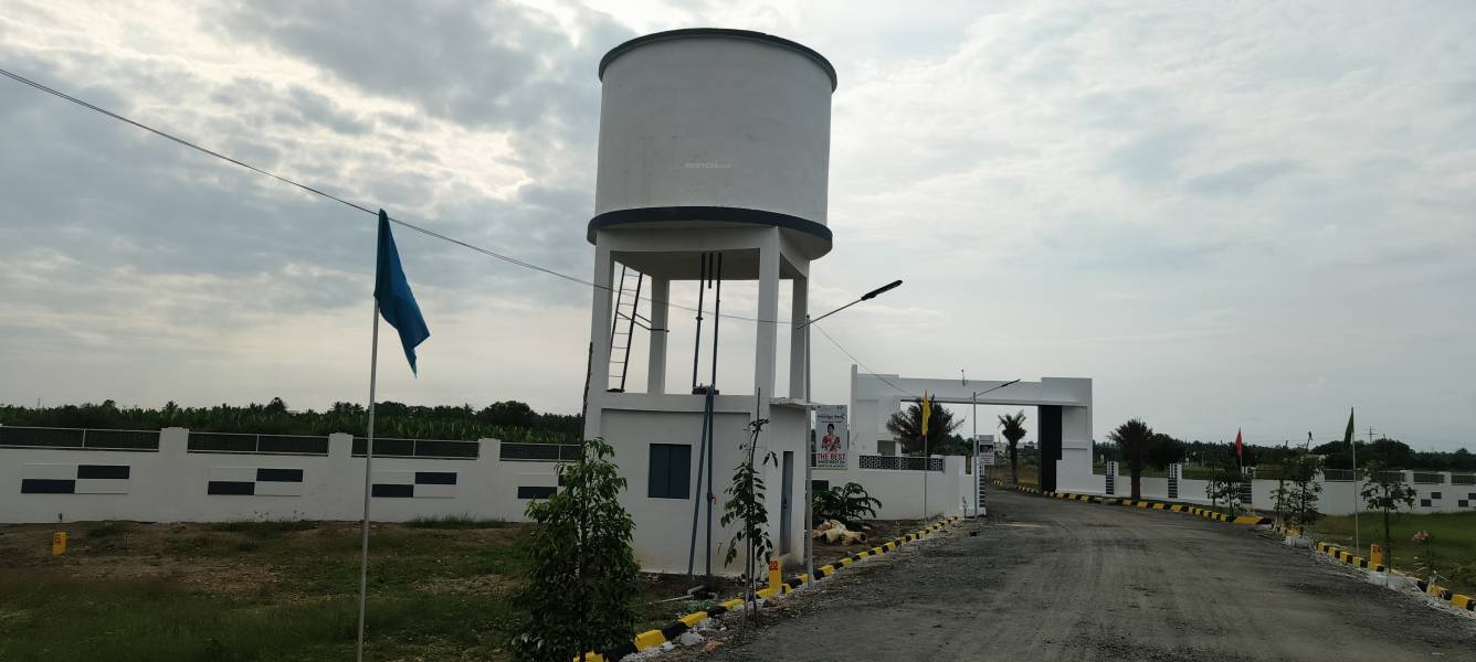  prestige park phase 1 Plot