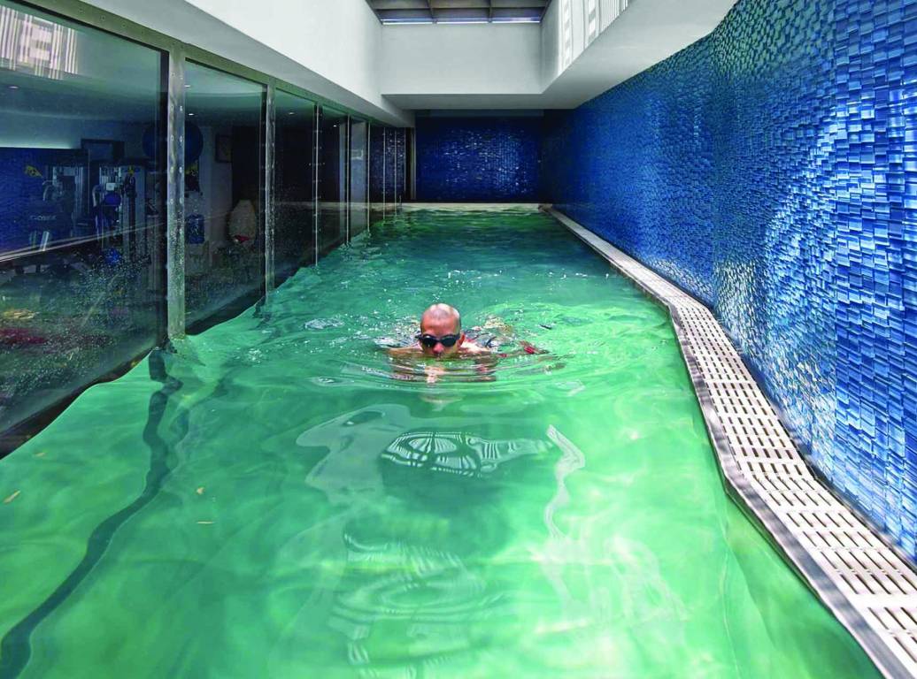  courtyard Swimming Pool