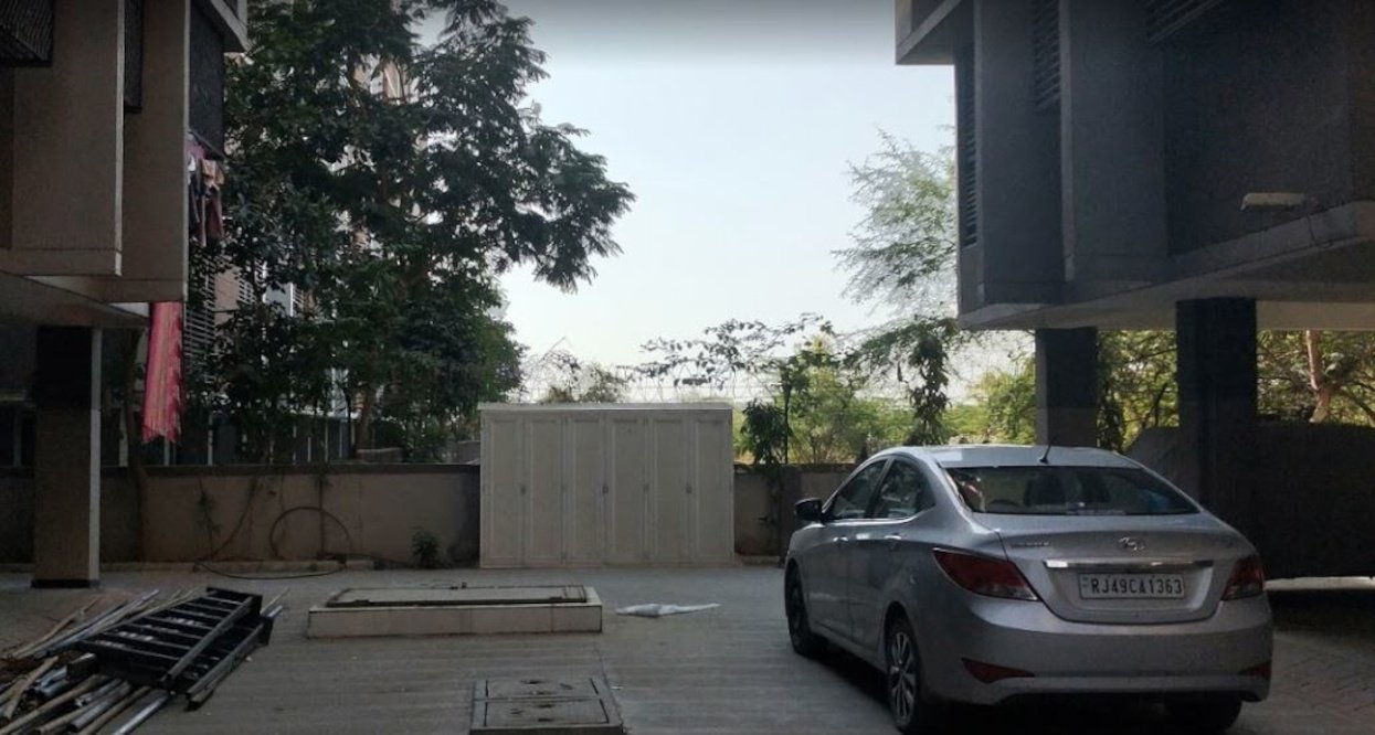  garden paradise 2 Car Parking