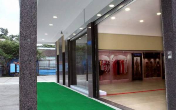  la-prenda Community Buildings