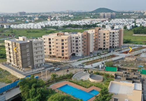  bollineni-renata-tower-b Construction Status Apr-25