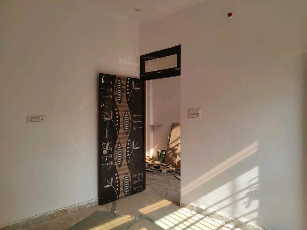  mansarovar park independent homes Bedroom