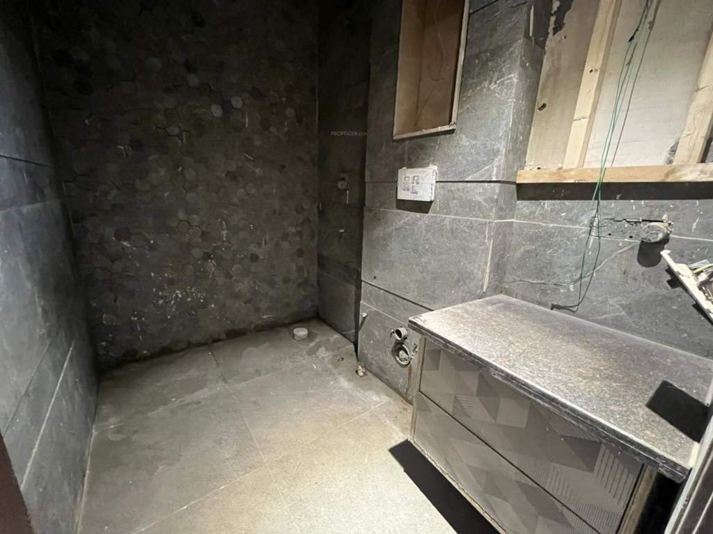  new door sushant lok Bathroom