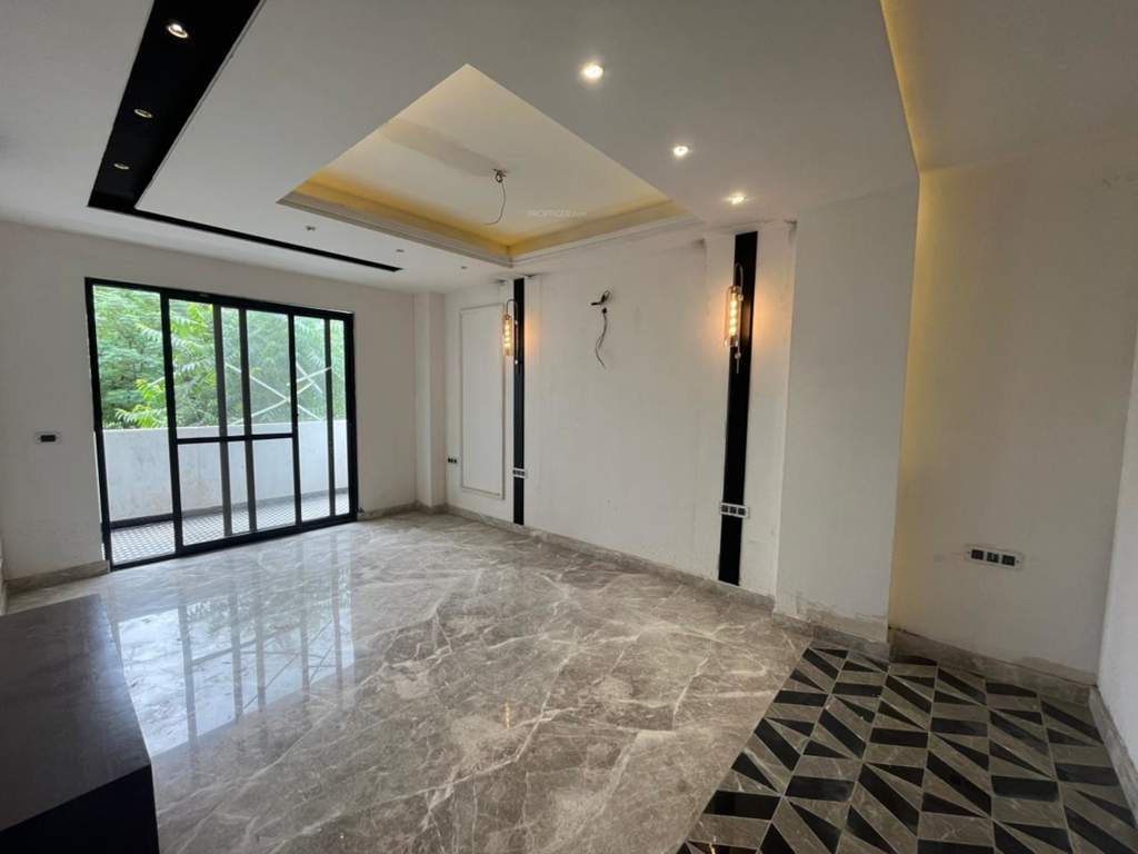  new door sushant lok Living Area