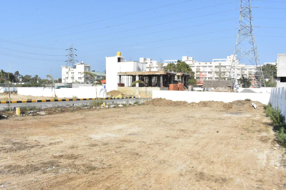  maruthi green park Plot