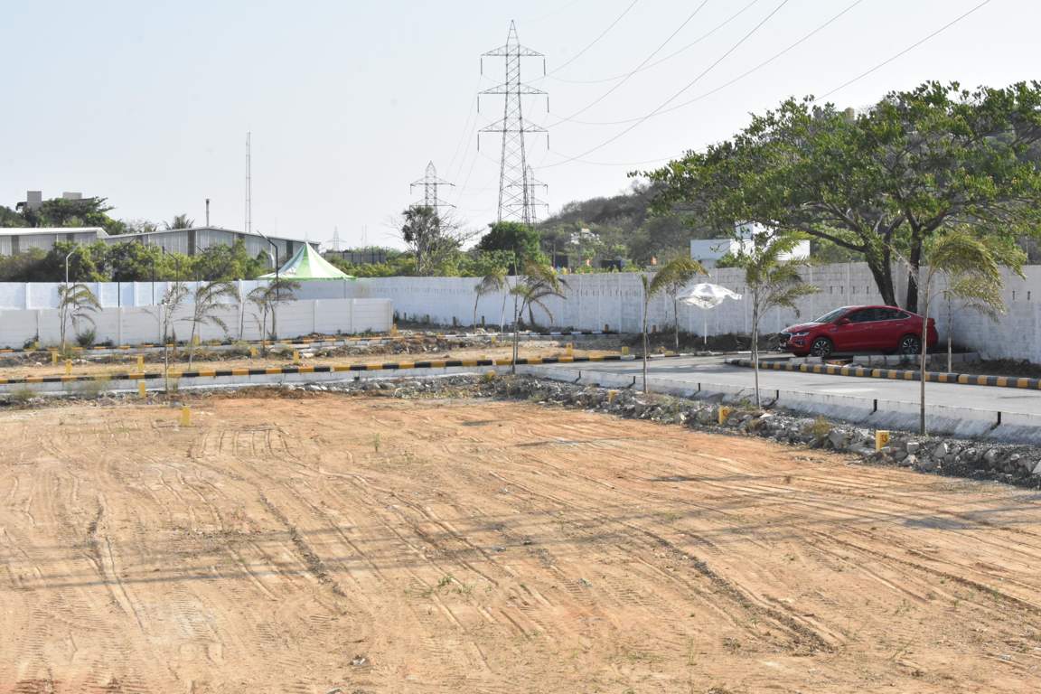  maruthi green park Plot