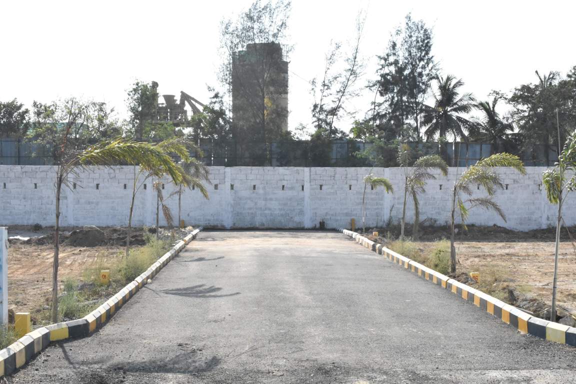  maruthi green park Plot