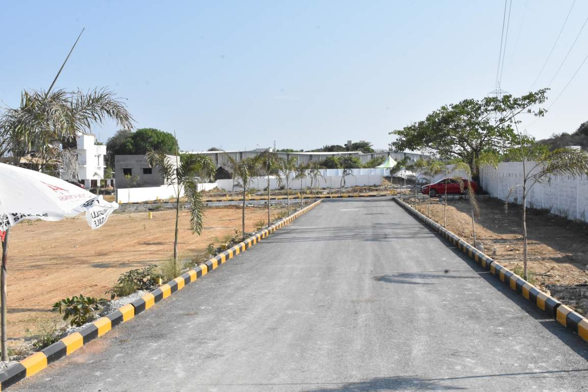 maruthi green park Plot