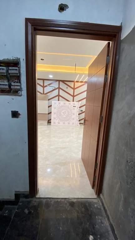  luxury floors Living Area