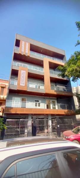  luxury-builder-floor-tgs-realtors-300 Elevation