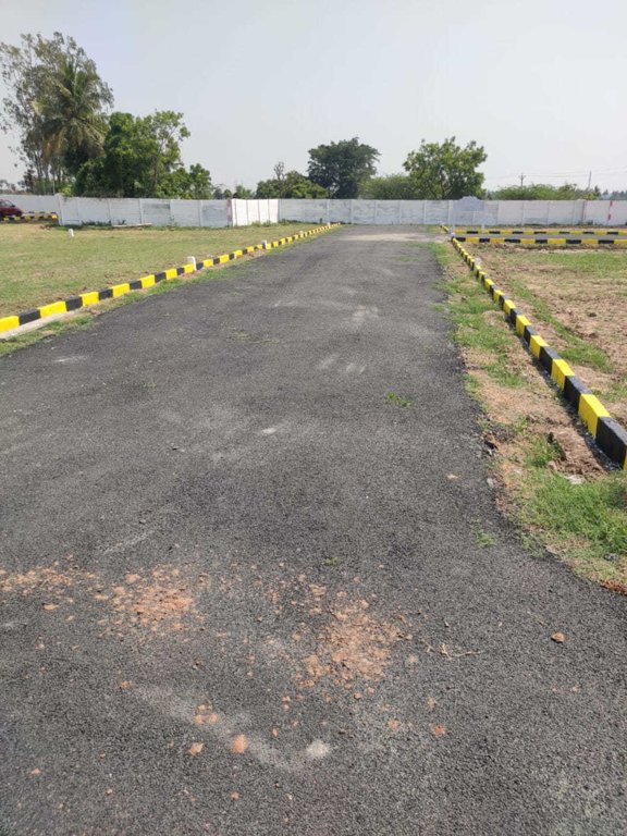  majestic avenue Internal Roads