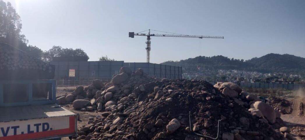 DLF The Valley Orchard