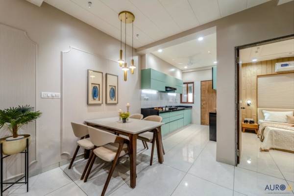  auro-44 Dining Area