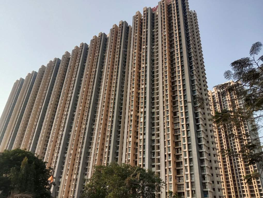 the address by gs tower Tower 1 Construction Status Feb 25