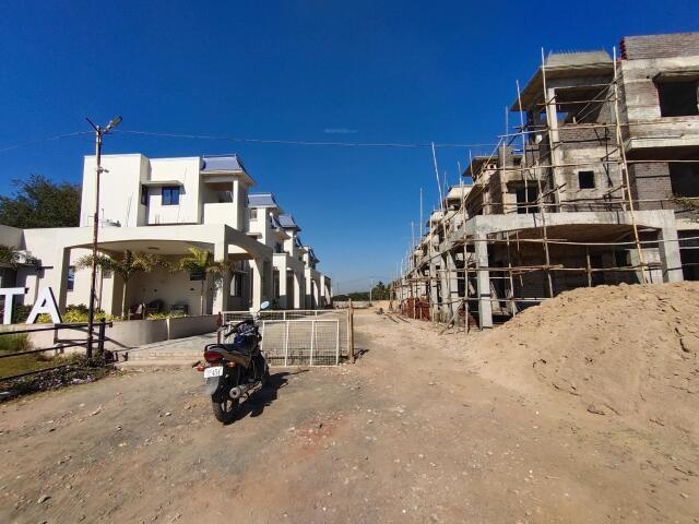  viranchi eleanor calista Construction Status Dec 24