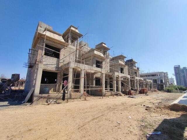  viranchi eleanor calista Construction Status Dec 24