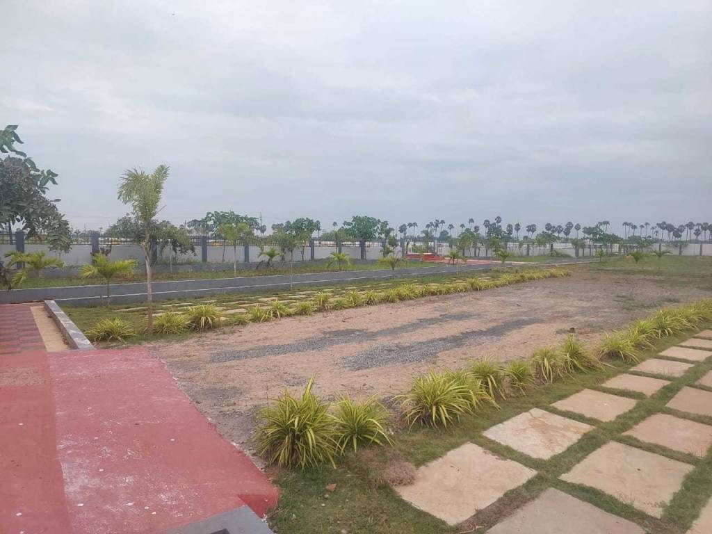  sunsiri green delight empire Plot