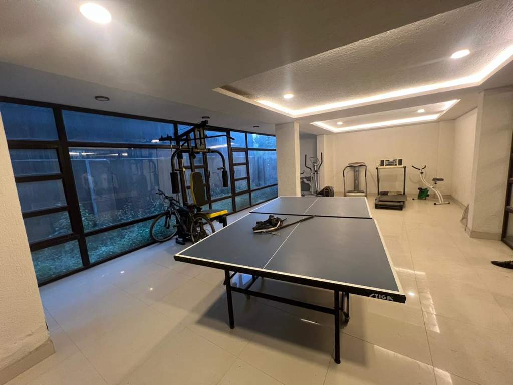  71 builder floor Gymnasium