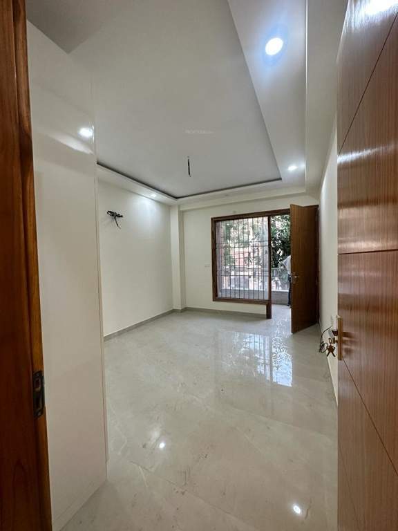  chanda ultra luxury floors Bedroom