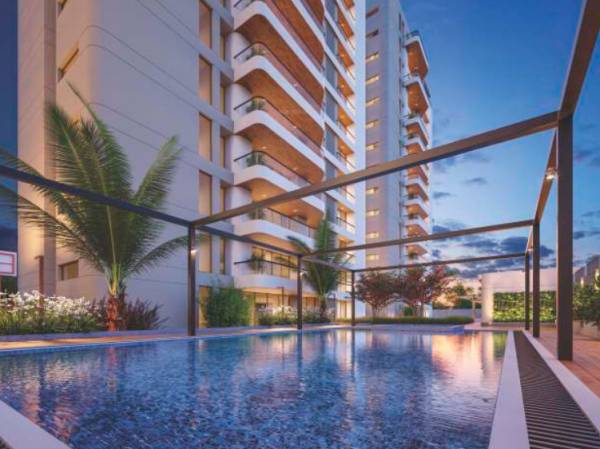  eminence Swimming Pool