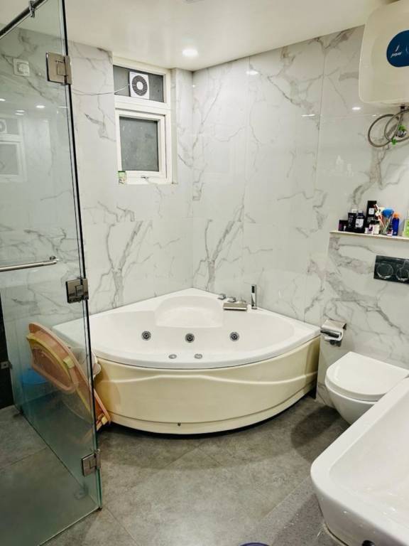 opulence floors Bathroom