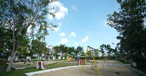  cassia-vii Children's play area