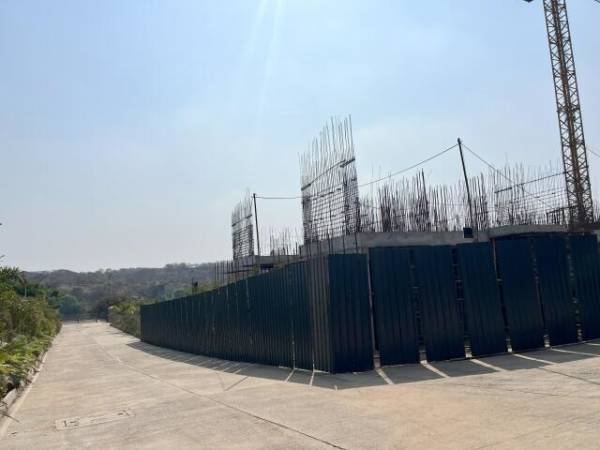 Tower 1 Construction Status March-25 constructionStatus of Kohinoor Riverdale