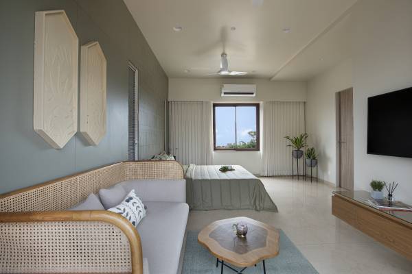  galaxy-36 Living Area